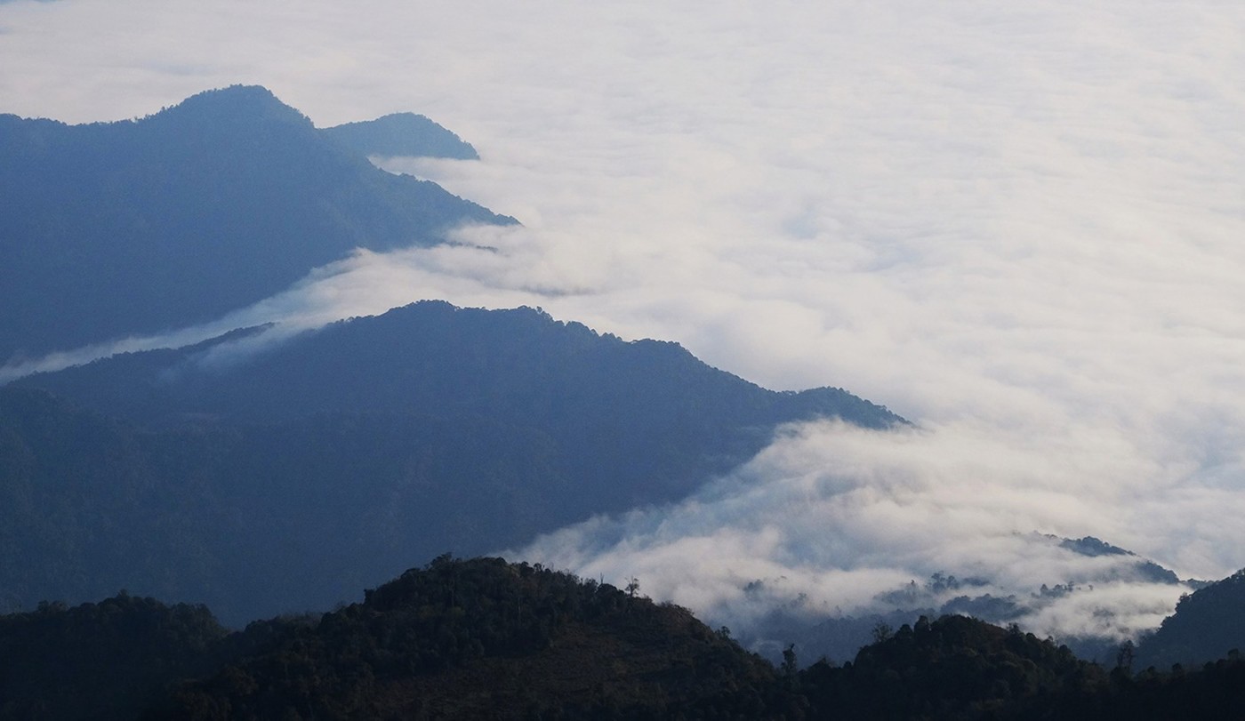Núi Chín Tầng Thang: Hành trình săn mây chạm tới thiên đường nơi biên viễn Hà Giang