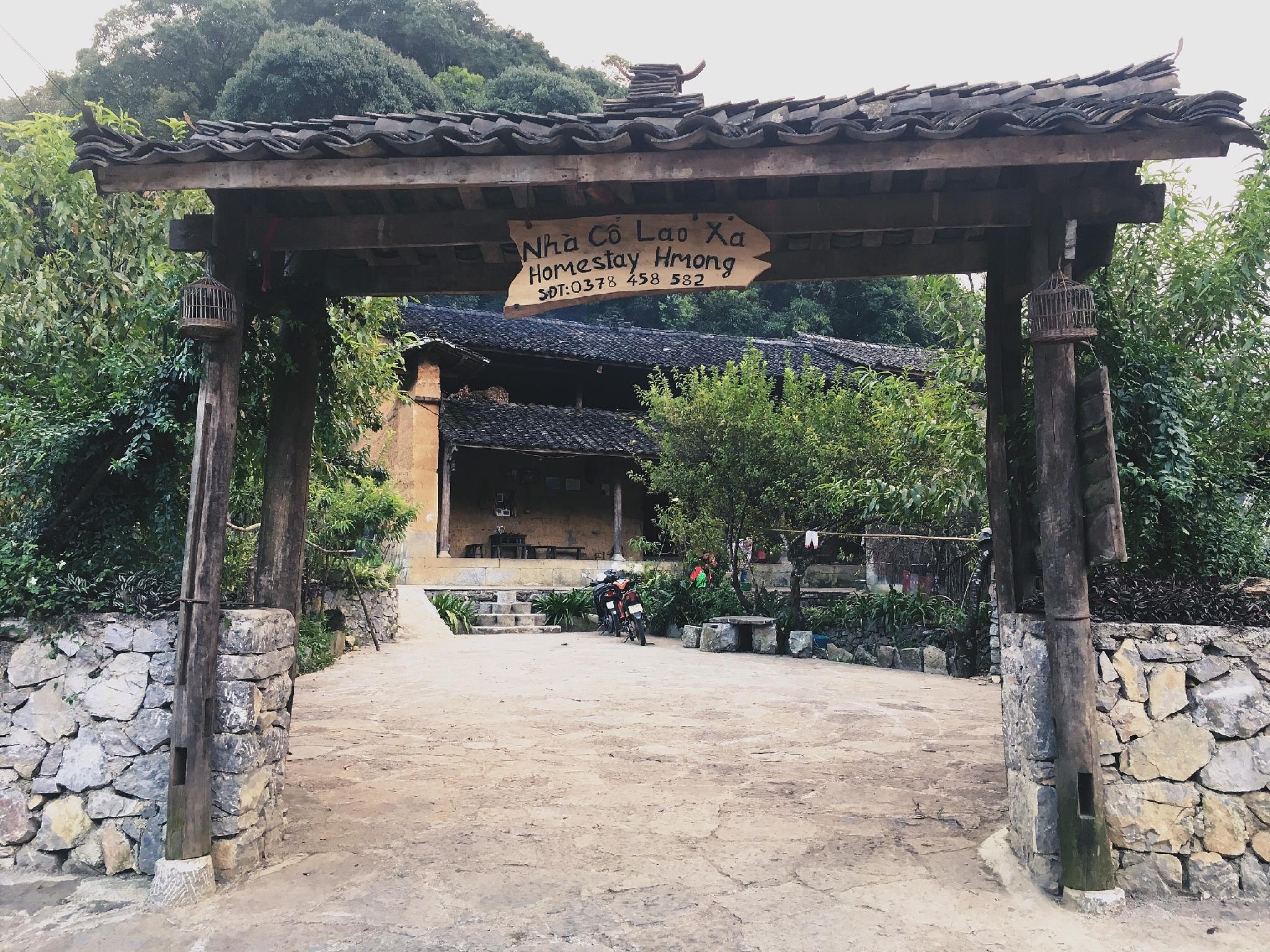 Nhà cổ Lao Xa Hà Giang có gì đặc biệt khiến dân du lịch mê mẩn?