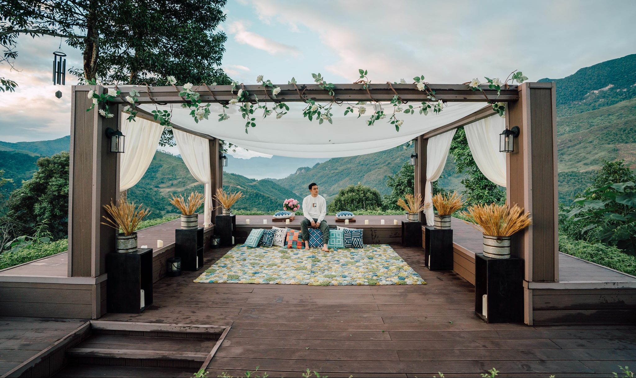 P’apiu Hà Giang có gì đặc biệt mà khiến các cặp đôi mê mẩn giữa núi rừng Đông Bắc?