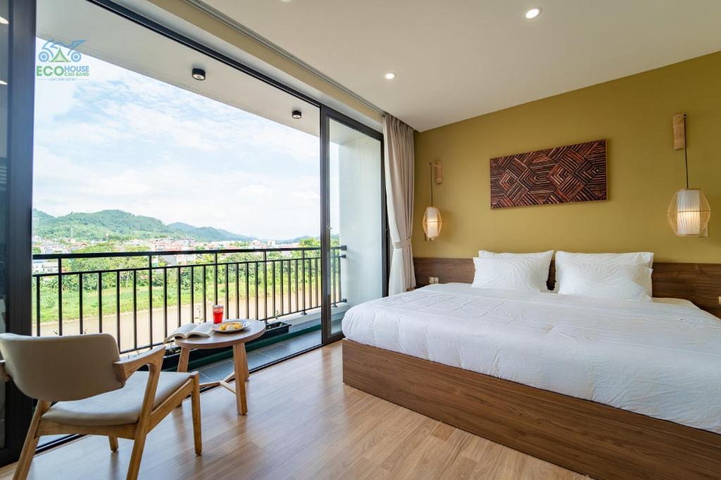 Cao Bang Eco Homestay: chọn giường dorm hay phòng riêng trước hành trình Cao Bằng Loop?