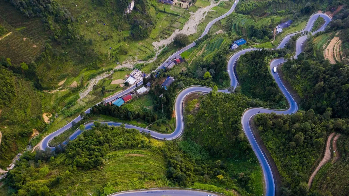 Đèo Mã Phục Cao Bằng: cung đường và dấu tích địa chất