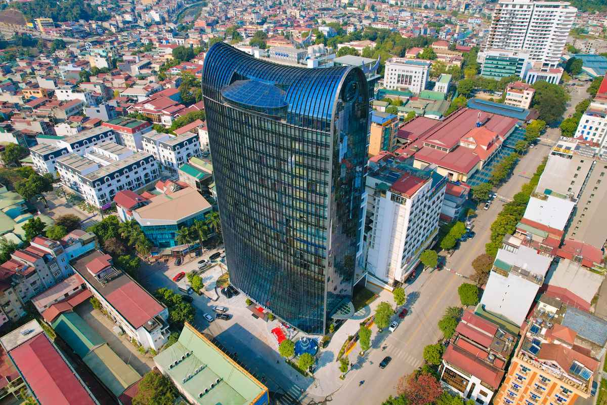 Mường Thanh Luxury Cao Bằng: từ phòng Deluxe đến Suite, chọn sao cho hợp chuyến đi?